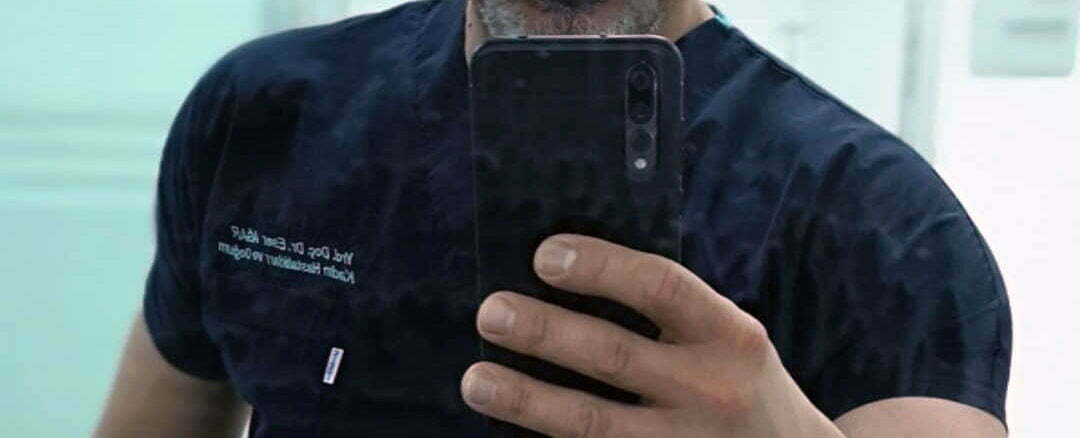 labioplasti.com.tr sitesi ameliyathane eser ağar formalı görseli